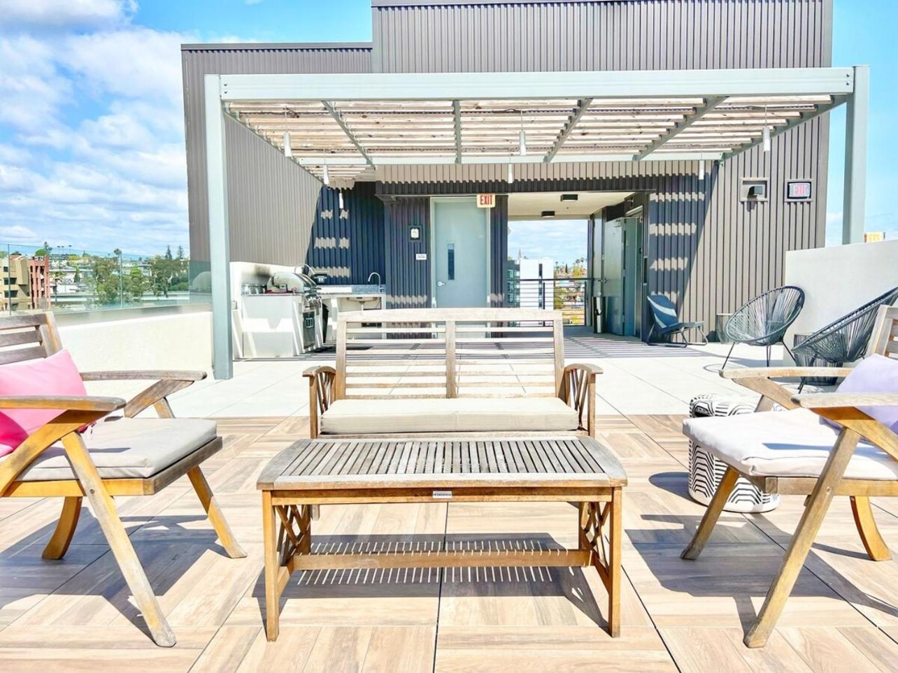 The Leo - One Bedroom W Private Balcony San Diego
